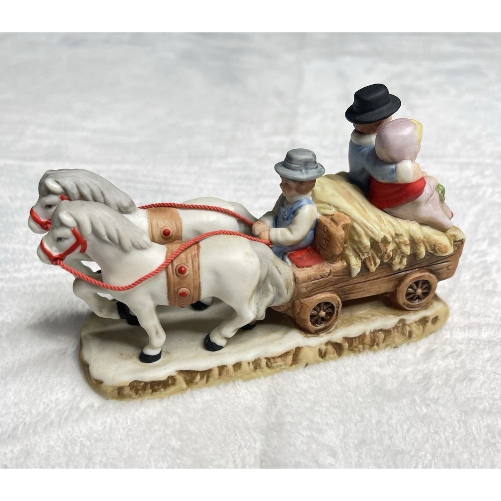 1987 Lefton Christmas Colonial Village Hay Wagon Ride Couple TSD06456 w/Box